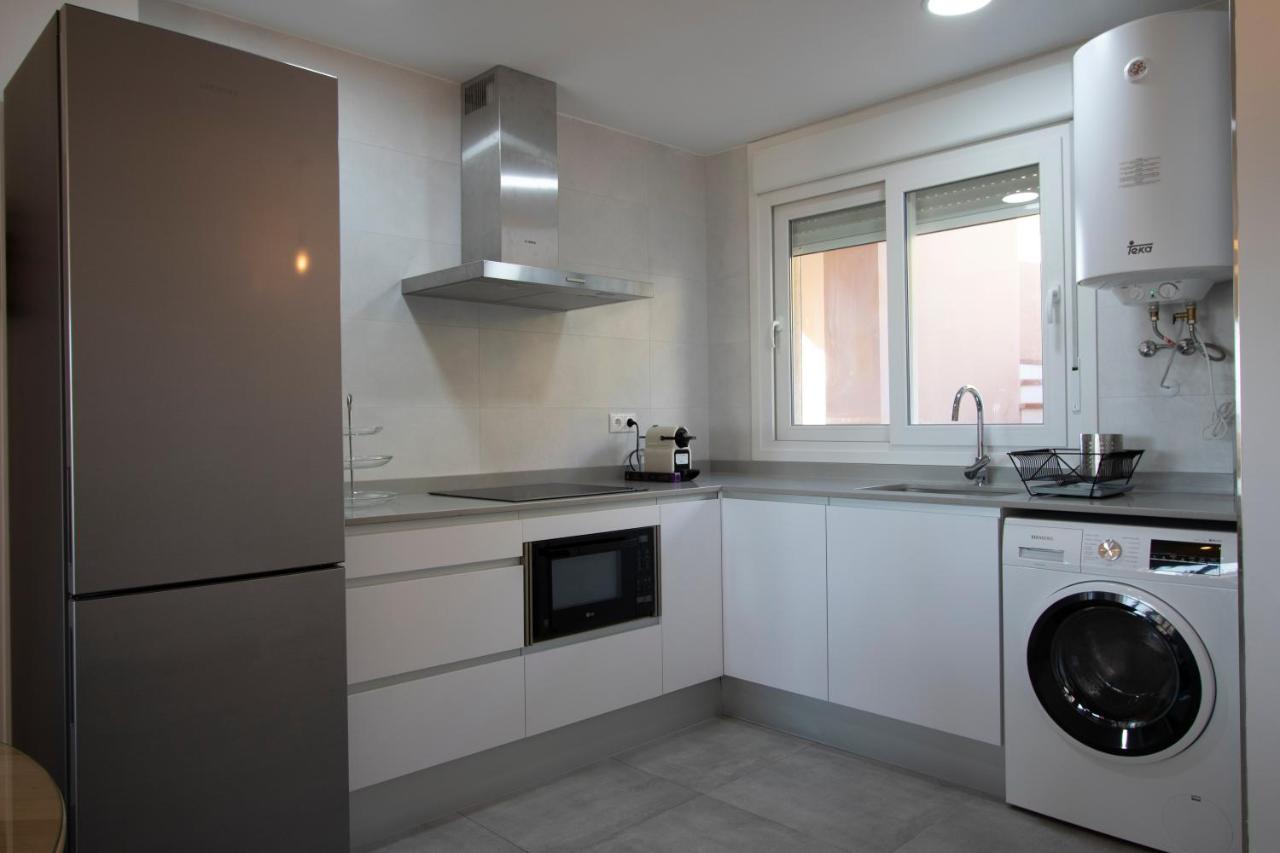 Apartamento en primera línea de playa Tarifa Exterior foto